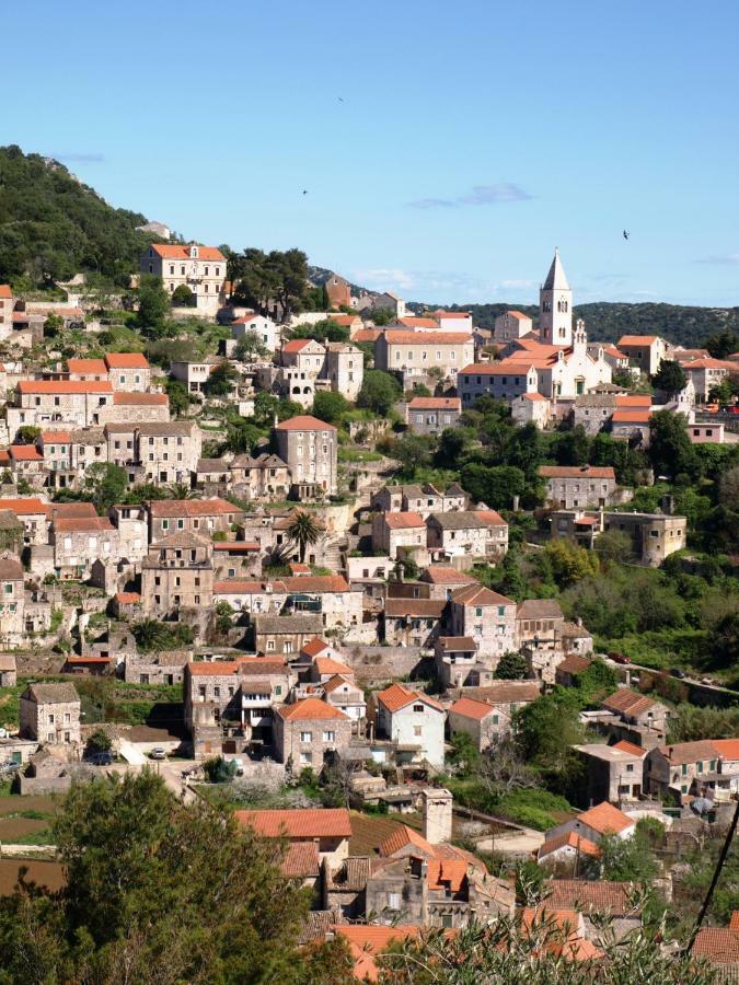 Apartments Luza Lastovo Eksteriør bilde